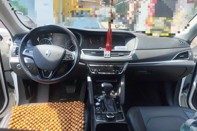 Used BORGWARD BX7 2016 28T 2WD Elite Edition 5-seater Center Console