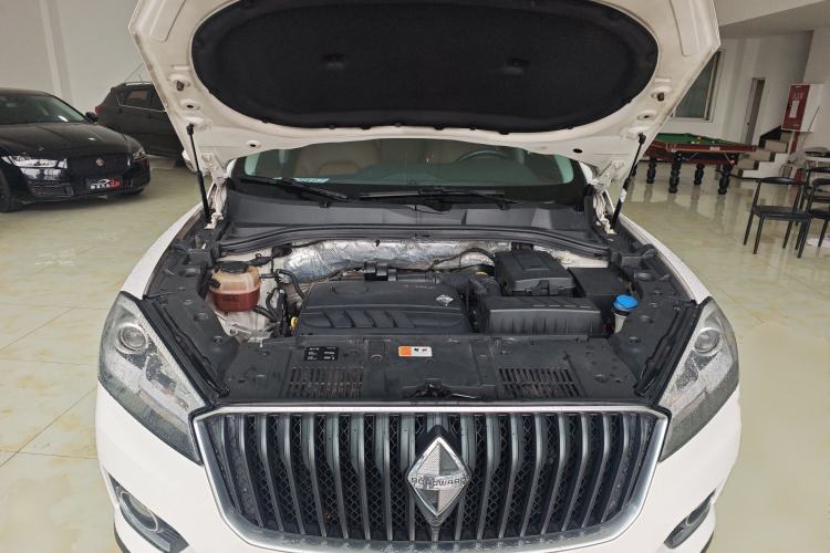 Used BORGWARD BX7 2016 28T 2WD Elite Edition 5-seater Engine Bay