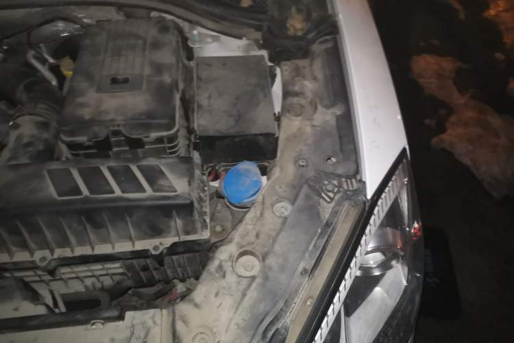 Used BORGWARD BX7 2016 28T 2WD Elite Edition 5-seater Engine Bay Left