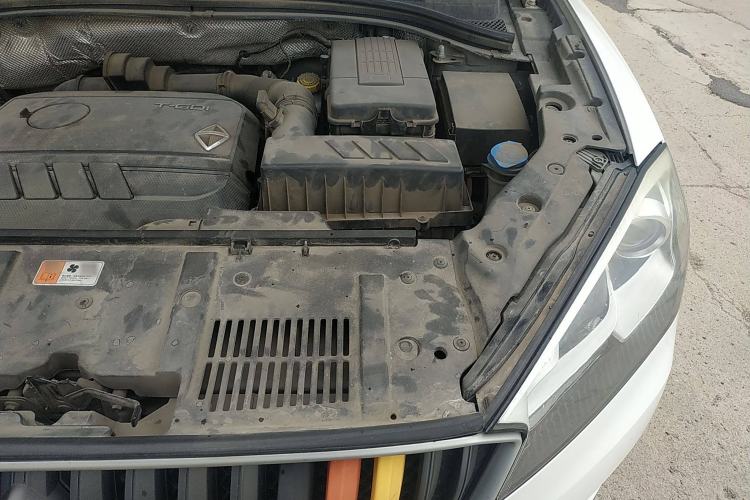 Used BORGWARD BX7 2016 28T 2WD Elite Edition 5-seater Engine Bay Left
