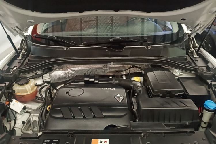 Used BORGWARD BX7 2016 28T 2WD Elite Edition 5-seater Engine Bay
