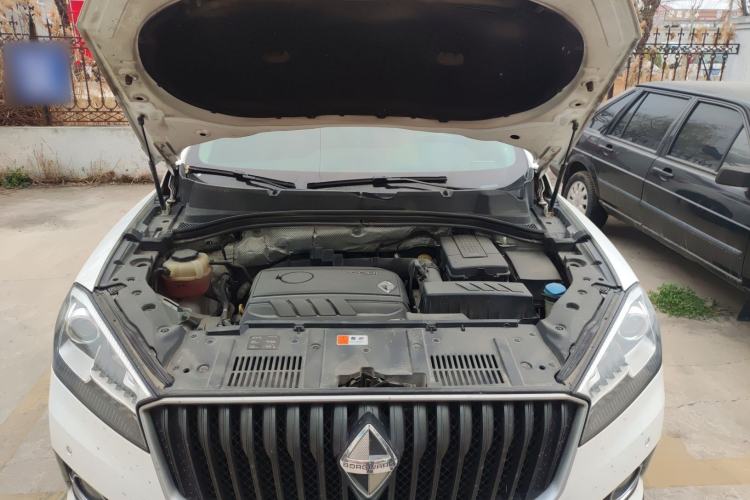 Used BORGWARD BX7 2016 28T Four-Wheel Drive Flagship Version 5 Seats Engine Bay