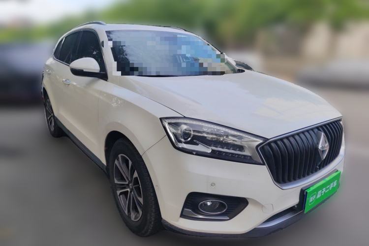 Used BORGWARD BX7 2016 28T Four-wheel Drive Luxury Edition 5 Seats Front Right 45 Deg