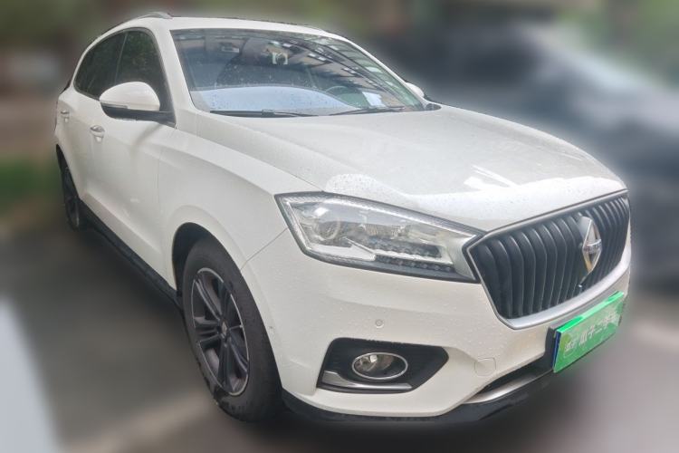 Used BORGWARD BX7 2016 28T Four-wheel Drive Luxury Edition 5 Seats Front Right 45 Deg