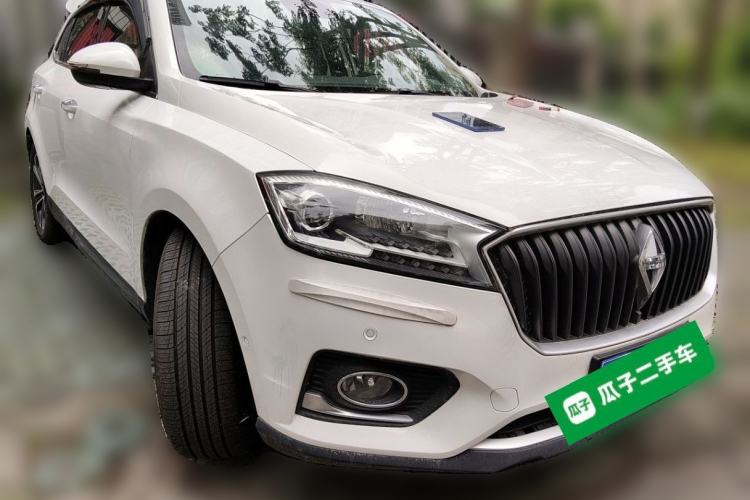 Used BORGWARD BX7 2016 28T Four-wheel Drive Luxury Edition 5 Seats Front Right 45 Deg