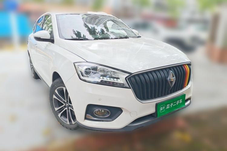 Used BORGWARD BX7 2016 28T Four-wheel Drive Luxury Edition 5 Seats Front Right 45 Deg