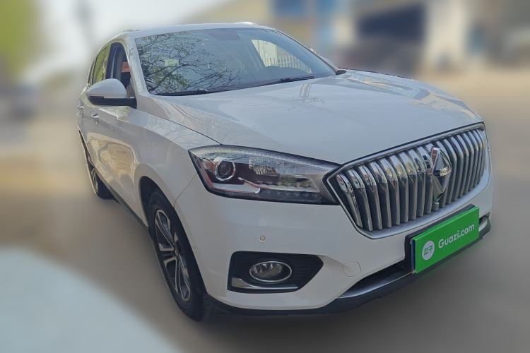 Used BORGWARD BX7 2016 28T Two-Wheel Drive Luxury Version 5 Seats Front Right 45 Deg