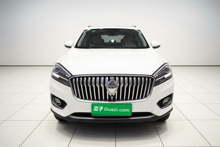 Used BORGWARD BX7 2016 28T Two-Wheel Drive Luxury Version 5 Seats Front