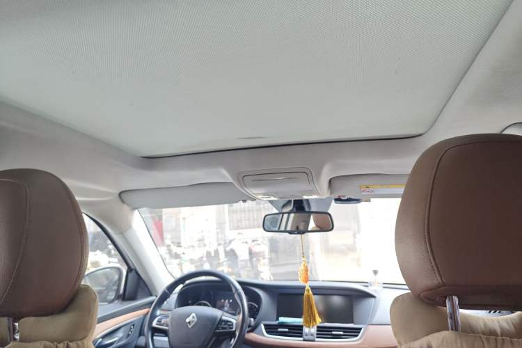 Used BORGWARD BX7 2016 28T Four-wheel Drive Luxury Edition 5 Seats Headliner