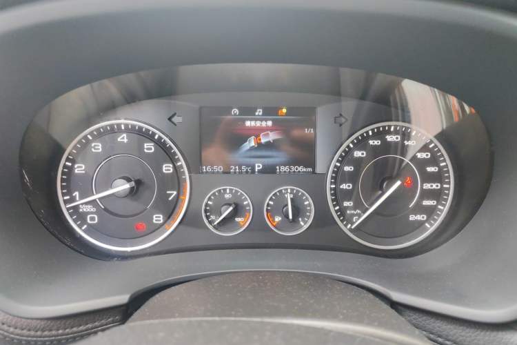Used BORGWARD BX7 2016 28T Four-wheel Drive Luxury Edition 5 Seats Instrument Cluster