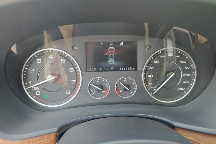 Used BORGWARD BX7 2016 28T Two-Wheel Drive Luxury Version 5 Seats Instrument Cluster