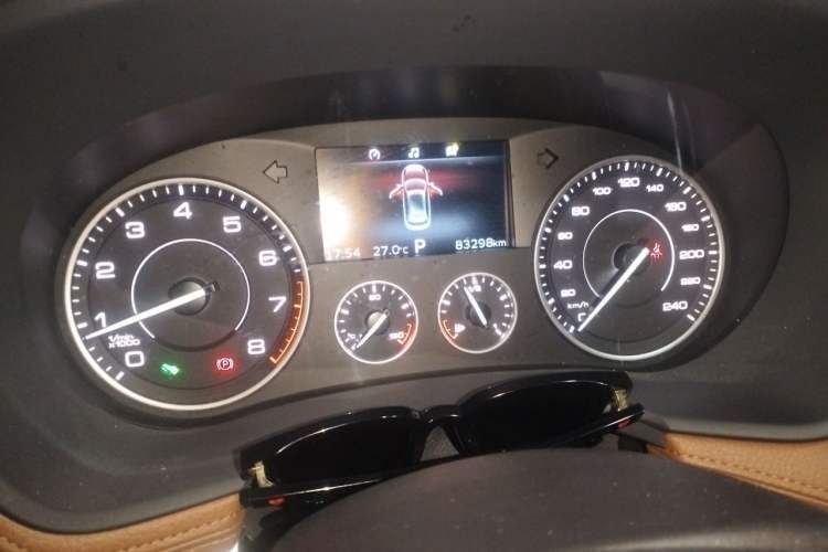 Used BORGWARD BX7 2016 28T Four-wheel Drive Luxury Edition 5 Seats Instrument Cluster