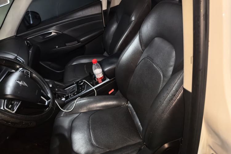 Used BORGWARD BX7 2016 28T 2WD Elite Edition 5-seater Left Front Seat