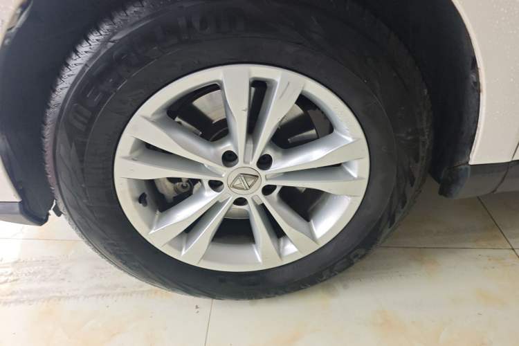 Used BORGWARD BX7 2016 28T 2WD Elite Edition 5-seater Left Front Wheel Hub