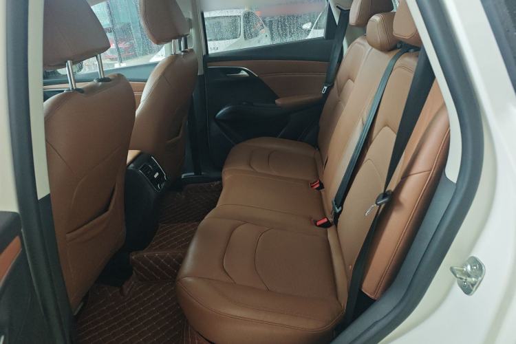Used BORGWARD BX7 2016 28T 2WD Elite Edition 5-seater Left Rear Seat