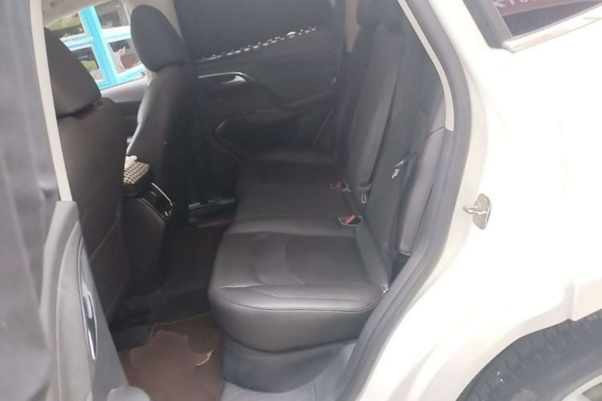 Used BORGWARD BX7 2016 28T 2WD Elite Edition 5-seater Left Rear Seat