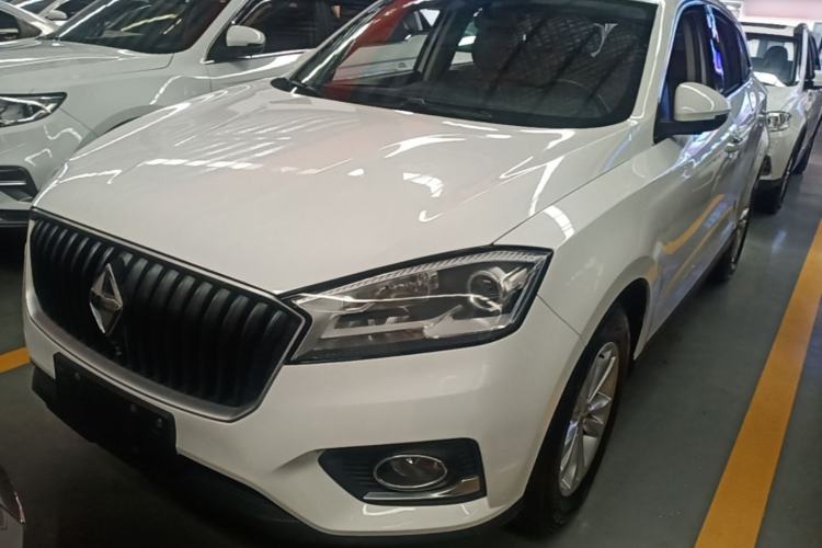 BORGWARD BX7 2016