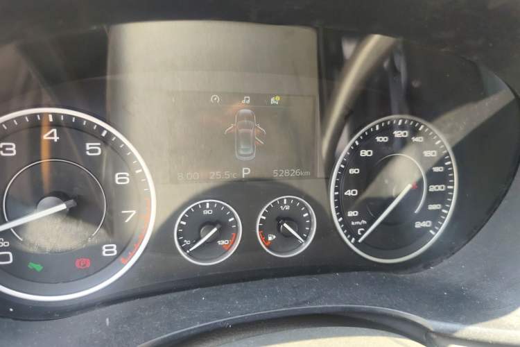 Used BORGWARD BX7 2016 28T 2WD Elite Edition 5-seater Odometer Close Up