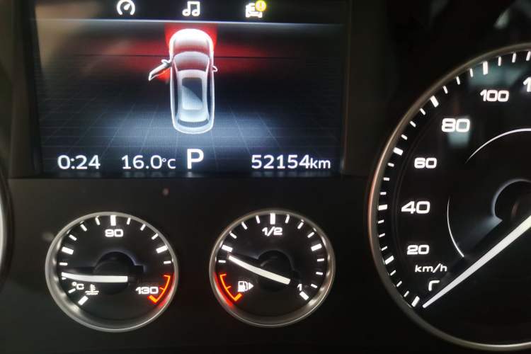 Used BORGWARD BX7 2016 28T Four-Wheel Drive Flagship Version 5 Seats Odometer Close Up