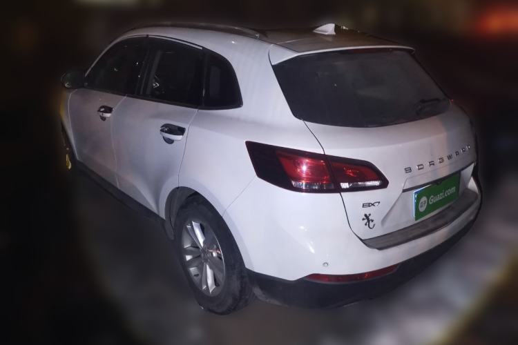 Used BORGWARD BX7 2016 28T 2WD Elite Edition 5-seater Rear Left 45 Deg