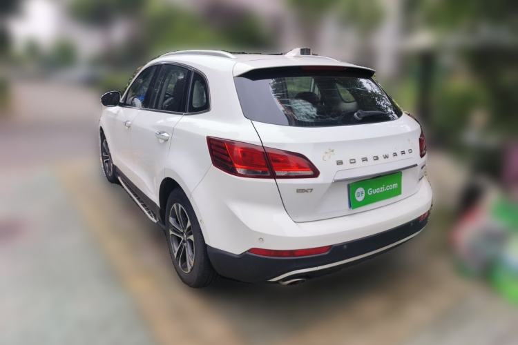 Used BORGWARD BX7 2016 28T Two-Wheel Drive Luxury Version 5 Seats Rear Left 45 Deg