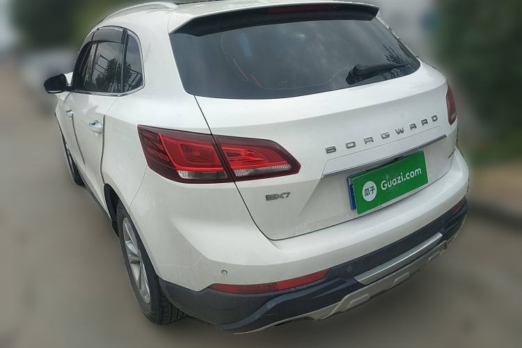 Used BORGWARD BX7 2016 28T 2WD Elite Edition 5-seater Rear Left 45 Deg