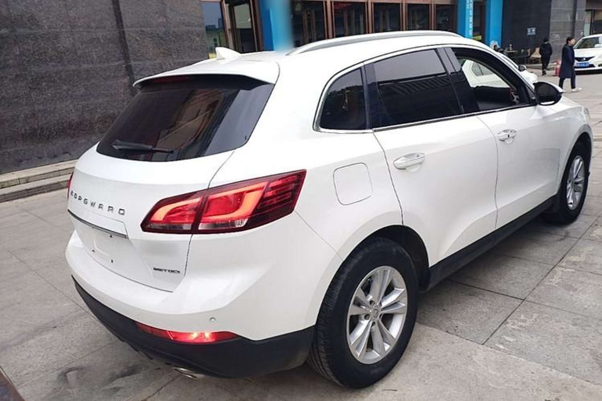 Used BORGWARD BX7 2016 28T 2WD Elite Edition 5-seater Rear Right 45 Deg