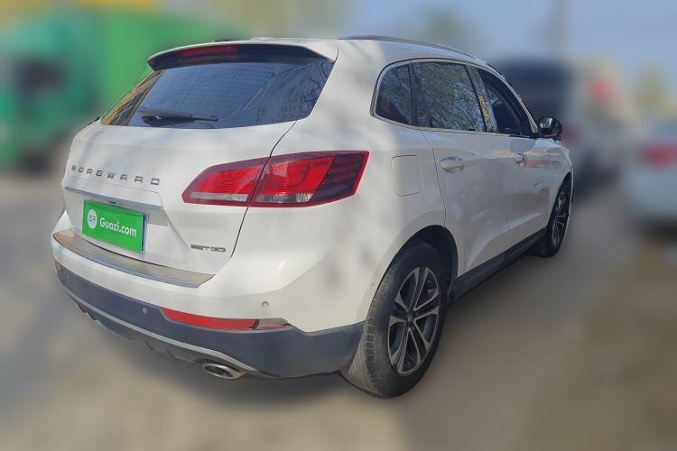 Used BORGWARD BX7 2016 28T Two-Wheel Drive Luxury Version 5 Seats Rear Right 45 Deg