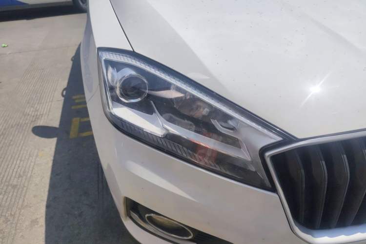 Used BORGWARD BX7 2016 28T 2WD Elite Edition 5-seater Right Front Headlight