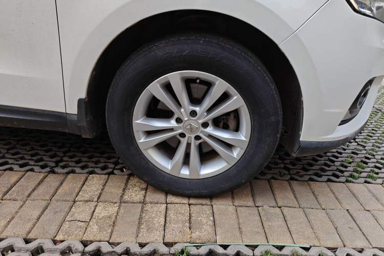 Used BORGWARD BX7 2016 28T 2WD Elite Edition 5-seater Right Front Wheel Hub