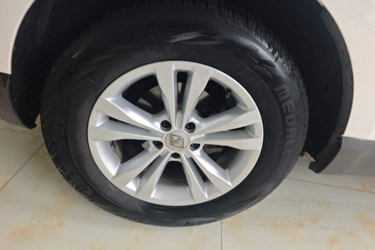 Used BORGWARD BX7 2016 28T 2WD Elite Edition 5-seater Right Rear Wheel Hub