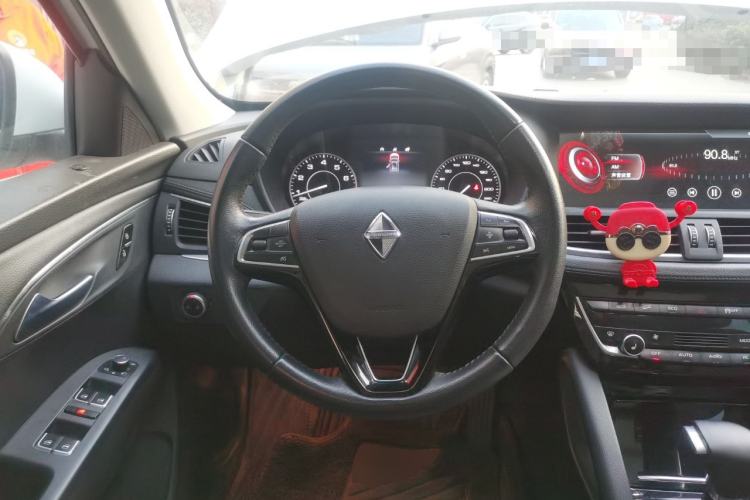 Used BORGWARD BX7 2016 28T Four-Wheel Drive Flagship Version 5 Seats Steering Wheel
