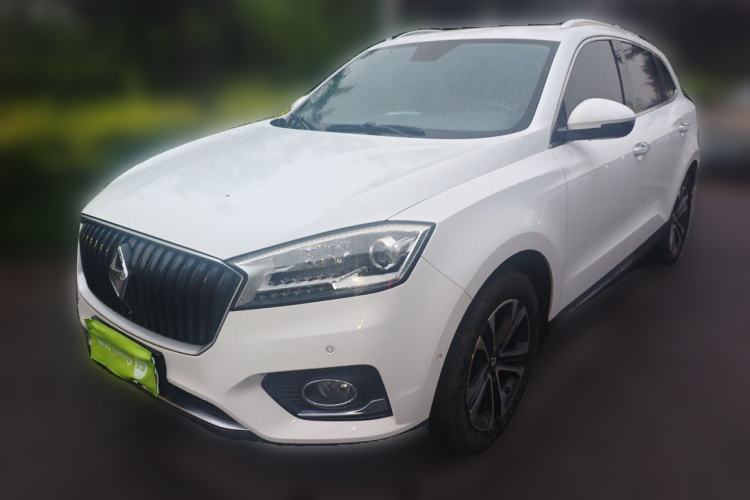 BORGWARD BX7 2016