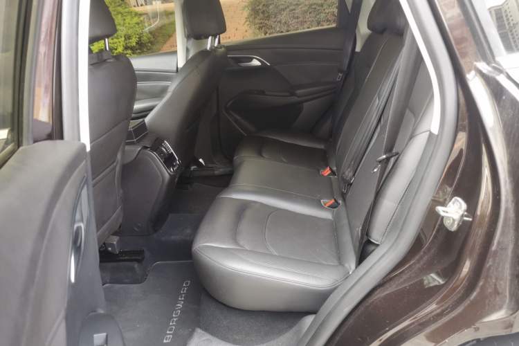 Used BORGWARD BX7 2016 28T 2WD Elite Edition 5-seater Left Rear Seat