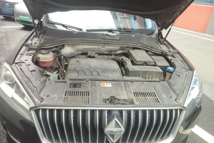 Used BORGWARD BX7 2018 28T 2WD Premium 5-seater National V Engine Bay