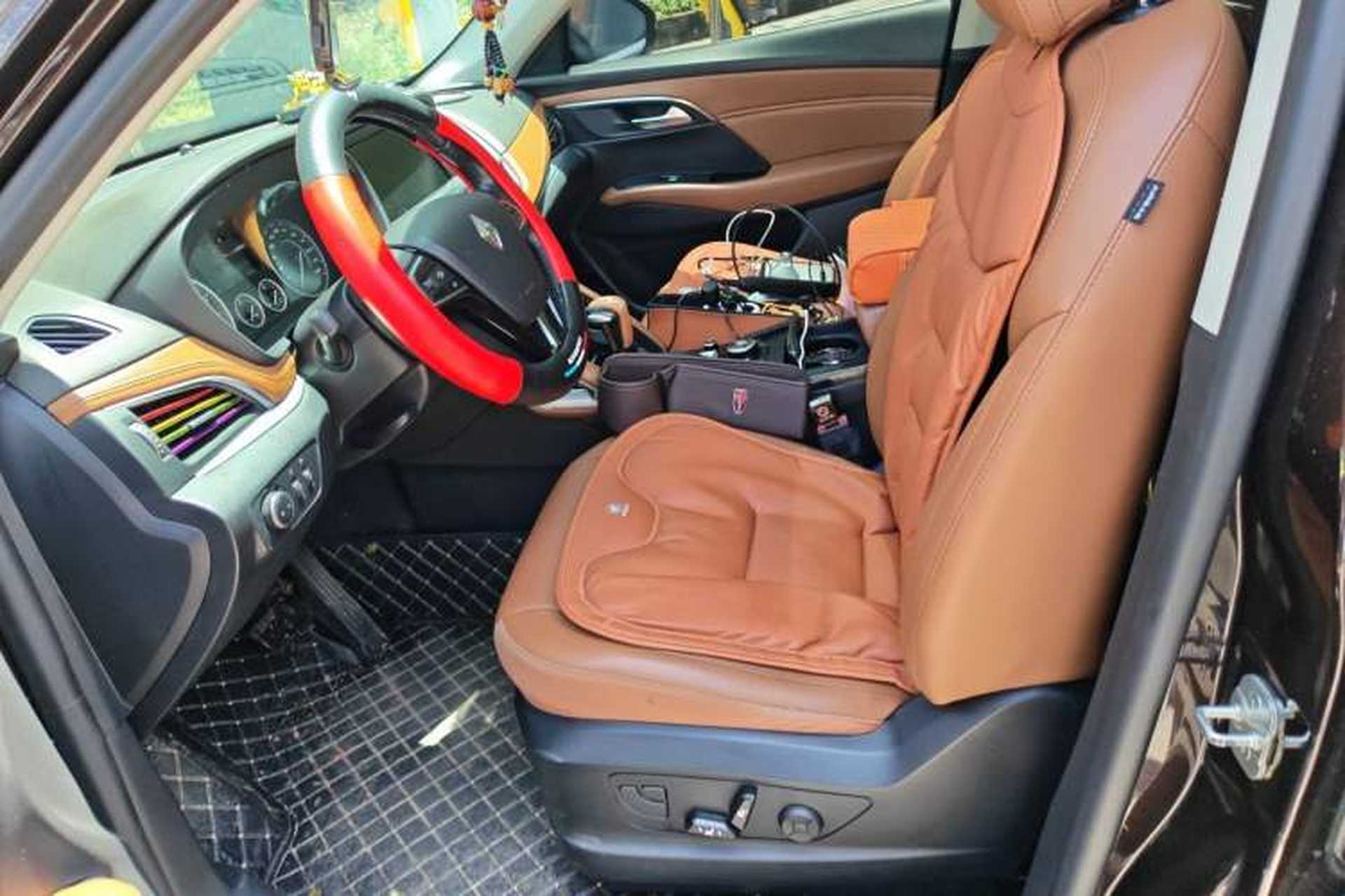 Used BORGWARD BX7 2018 28T Front-Wheel Drive Quality Enjoyment Version 5 Seats China VI Emission Standard Left Front Seat