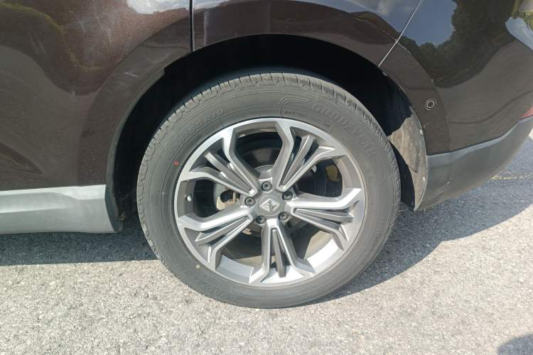 Used BORGWARD BX7 2018 28T Four-Wheel Drive Flagship Version 5 Seats China V Emission Standard Left Rear Wheel Hub