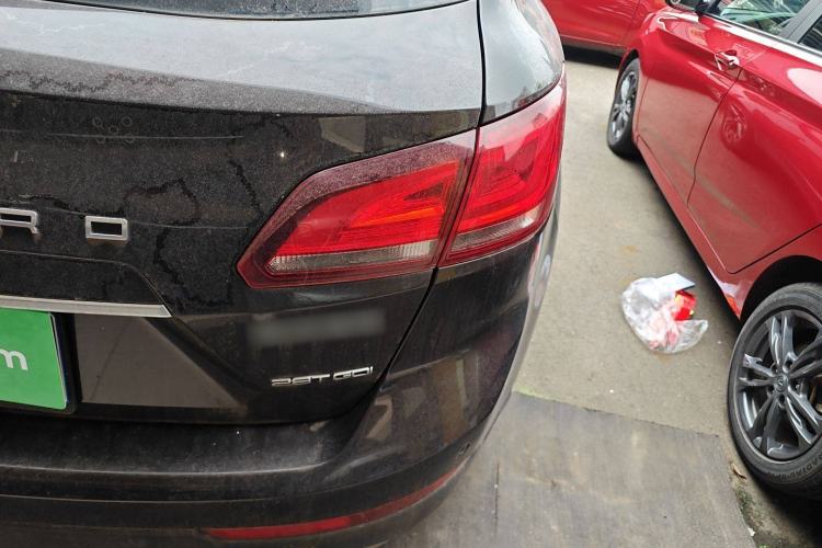 Used BORGWARD BX7 2018 28T Two-Wheel Drive Premium 7-Seater China VI Right Rear Taillight