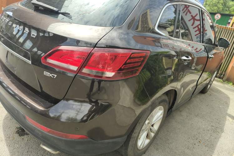 Used BORGWARD BX7 2018 28T 2WD Comfort Version 5 Seats China VI Emission Standard Right Rear Taillight