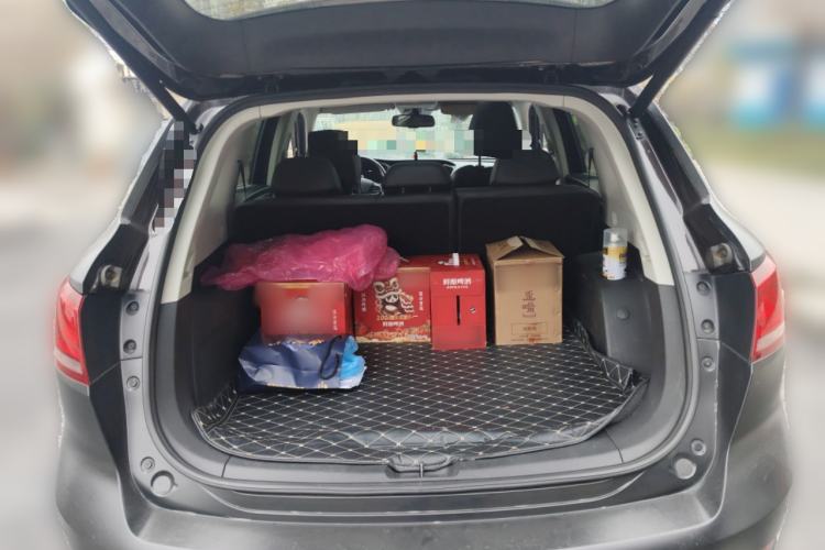 Used BORGWARD BX7 2018 28T Two-Wheel Drive Luxury Version 5 Seats China V Emission Standard Trunk