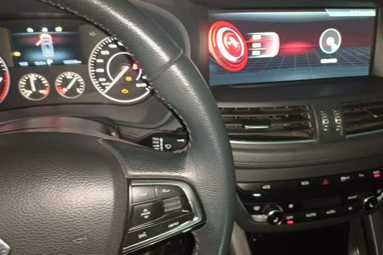 Used BORGWARD BX7 2018 28T 2WD Premium 5-seater National V Audio And AC Panel
