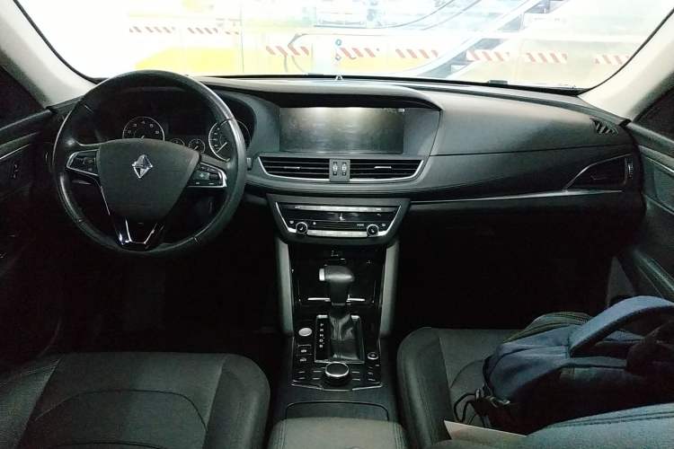 Used BORGWARD BX7 2018 28T 2WD Premium 5-seater National V Center Console
