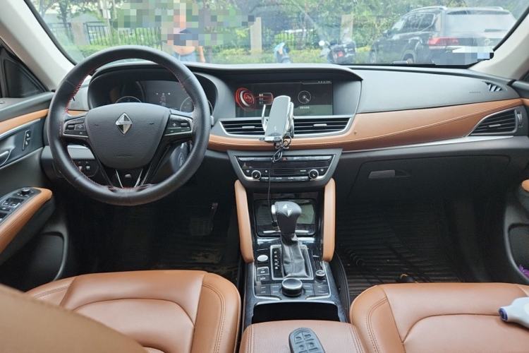 Used BORGWARD BX7 2018 28T 2WD Premium 5-seater National V Center Console