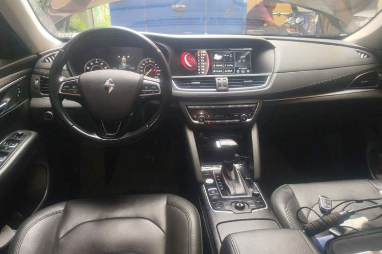 Used BORGWARD BX7 2018 28T Front-Wheel Drive Quality Enjoyment Version 5 Seats China VI Emission Standard Center Console