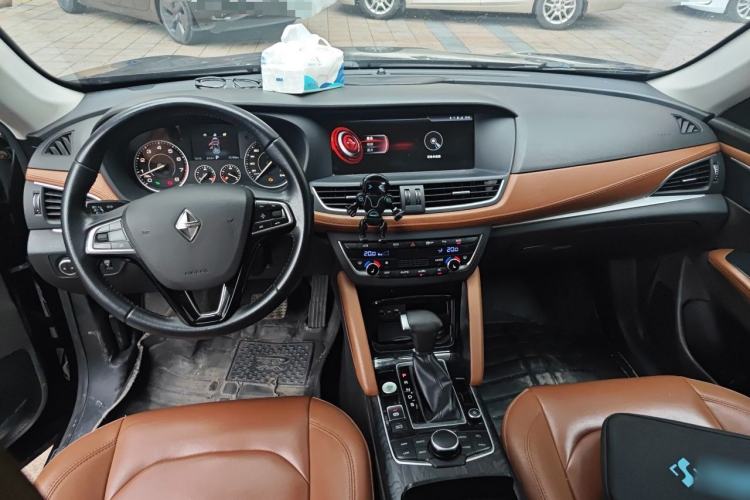 Used BORGWARD BX7 2018 28T 2WD Premium 5-seater National V Center Console