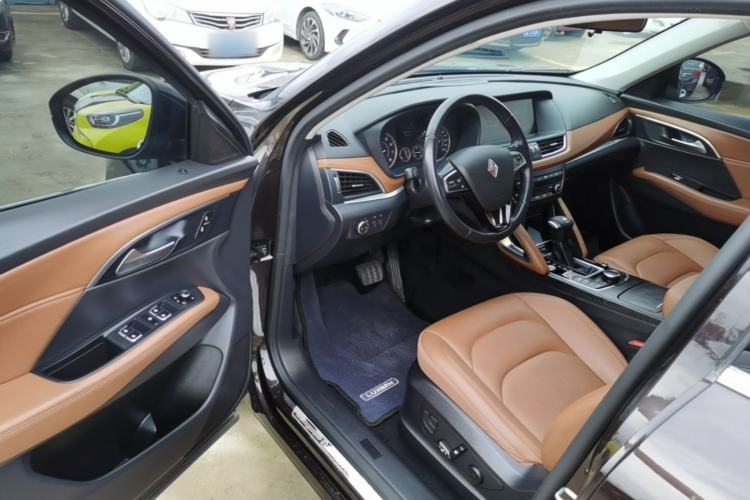 Used BORGWARD BX7 2018 28T Front-Wheel Drive Quality Enjoyment Version 5 Seats China VI Emission Standard Driver Seat