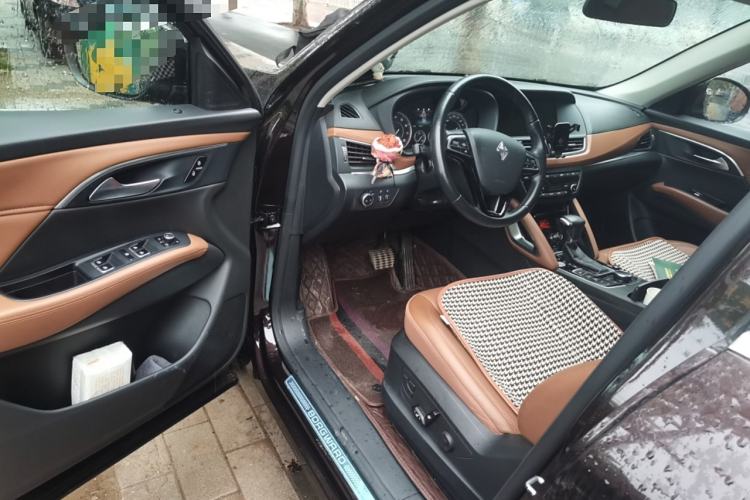 Used BORGWARD BX7 2018 28T Two-Wheel Drive Premium 7-Seater China VI Driver Seat