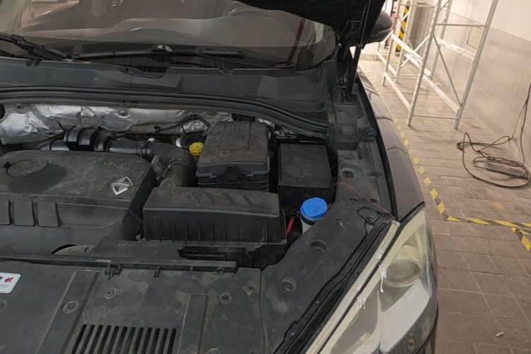 Used BORGWARD BX7 2018 28T 2WD Premium 5-seater National V Engine Bay Left