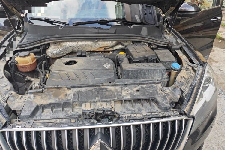 Used BORGWARD BX7 2018 28T 2WD Premium 5-seater National V Engine Bay