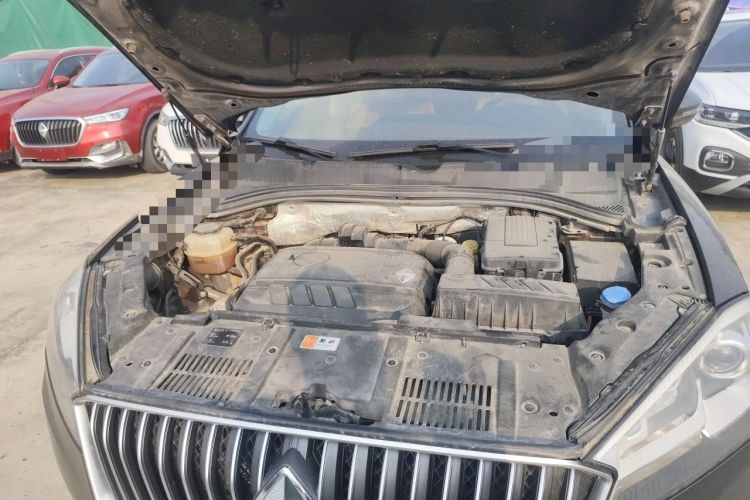 Used BORGWARD BX7 2018 28T Four-Wheel Drive Comfort Model 5 Seats Engine Bay